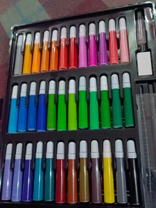 150 Piece Art Set