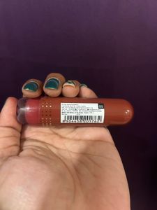 Zudio Lip Gloss &amp; Hilary Rhoda Lipstick Set