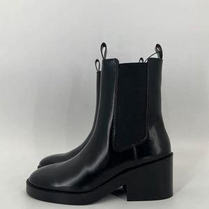 H&M Black Chelsea Boots