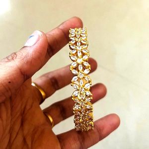 Ad bangles
