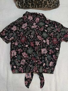 Chic Floral Tie-Front Blouse