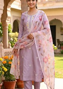 Embroidered Lavender Kurta Set With dupatta