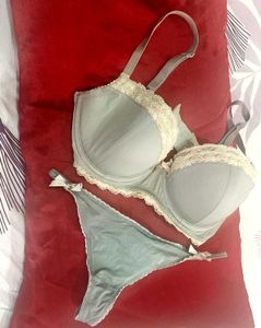 H&M Push up bra in size 34D