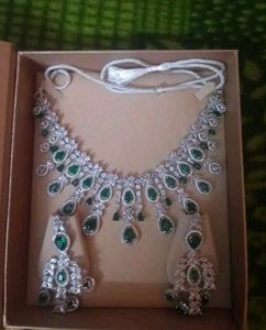 Elegant green American diamond Jewellery Set