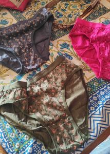 Comfortable Cotton Briefs - Pack of 3