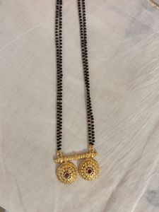 Elegant Gold Mangalsutra