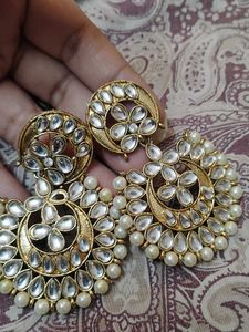 Elegant Gold &amp; Pearl Jhumka Earrings