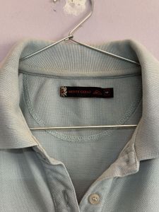 light blue t shirt xs size
