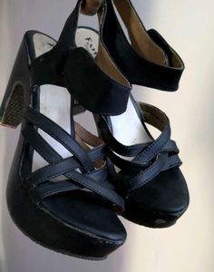 Black Platform Wedge Sandals