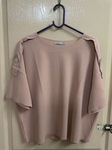 minimal nude color casual top