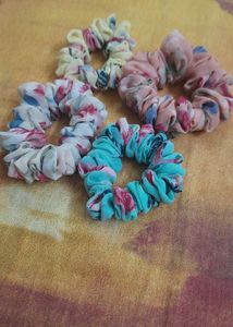 Floral Print Scrunchies - Set of 4