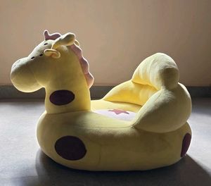 Adorable Giraffe Plush Children's Sofa Seat