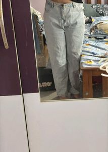 Light Wash  Mom Fit Jeans