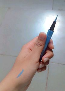 L'Oreal Infallible paints Eyeliner (304)