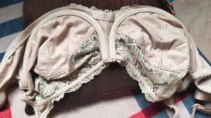U.K Bra 40D
