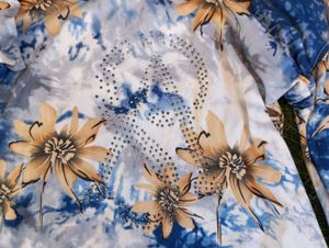 Floral Cut Out Sleeve Top