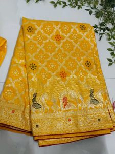 Royal Zari work Yellow saree💚💛✨�