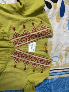lime green short kurti