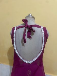 Beautiful Magenta Kurta with Gold Print