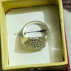 Sparkling Octagonal Ring with Crystals pure silver
