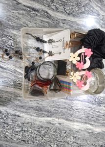 Assorted Hair Accessories &amp; Jewelry Set