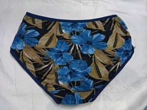 💛 Floral Print Briefs