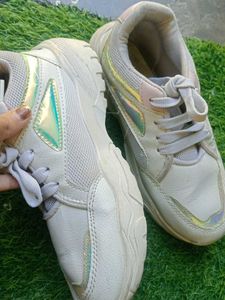 Stylish Women's Sneakers