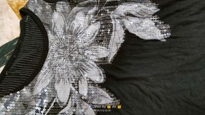 black flower print t shirt