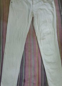 beige Skinny Fit Jeans