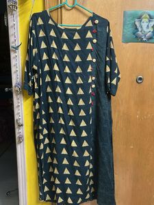 Stylish Teal Triangle Print Kurta