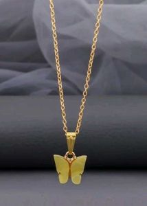 Chic Butterfly Pendant Necklace