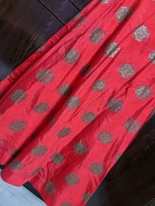 ❤Red golden printed Lehnga with Astar inside.. ❤✨