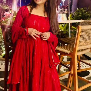 Anarkali Suit Set With Flair
