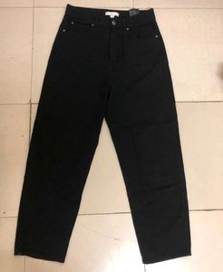 Classic Black High-Waisted mom fit Jeans