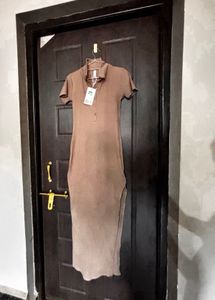 Ribbed Knit Midi Dress with Collar