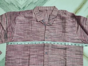 Men's Textured Maroon Full Sleeve Shirt