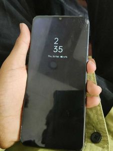 Used Smartphone oppo f15 and not work fingerprint