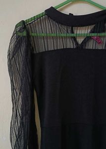 Elegant Black Sheer Sleeve Maxi Dress