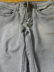 Stylish Grey Washed Jeans