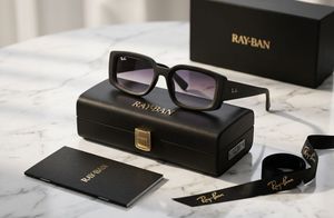 Ray-Ban Sunglasses with Case