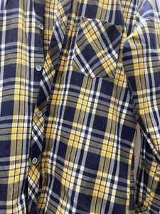 Women’s Plaid Oversized Button-Up Shirt