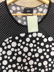 H&amp;M Ruffle Dress Style Long Top - Size (M)