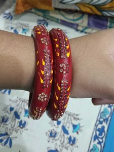 Red &amp; Gold Bangle Set