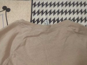 H&amp;M Basic Beige Crop T-Shirt