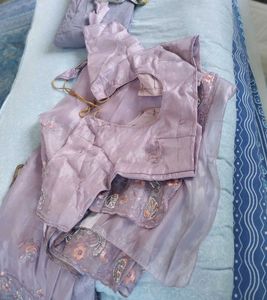 “Lavender Silk Net 🌸Jimmy ChooStyle Designer Sare