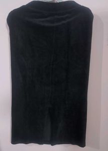 Elegant Black Skirt