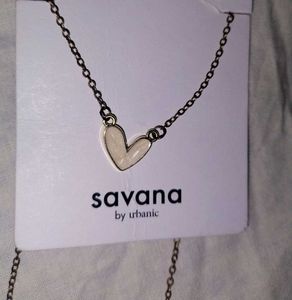Savana Heart Pendant Necklace