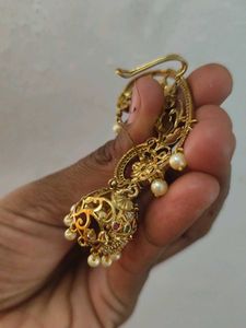 Exquisite Gold Jhumka Earrings