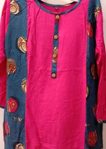 Stylish Pink and Blue Printed Kurta
