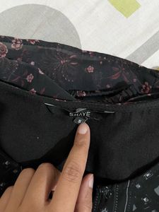 Chic Black Floral Print Peplum Top